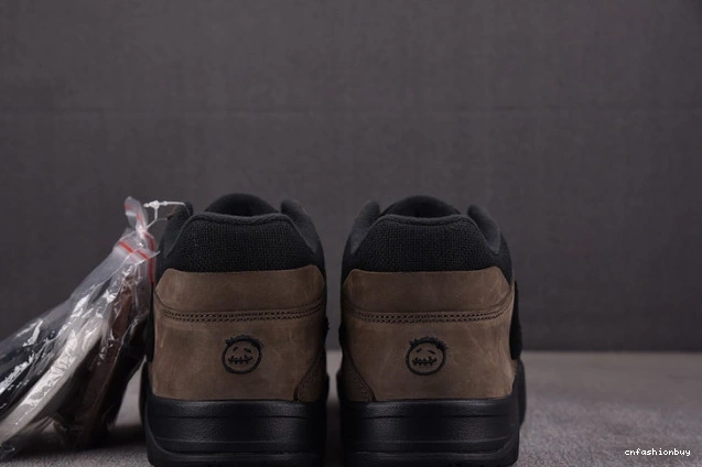 Jumpman TR FZ8117-204 Scott Jack x Jordan Travis 1027